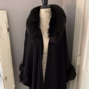 Soft surroundings Faux Fur cape/poncho